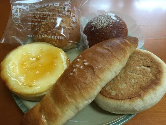天然酵母パンの店 サンセリテ 北の小麦 世田谷店 - サブ画像3