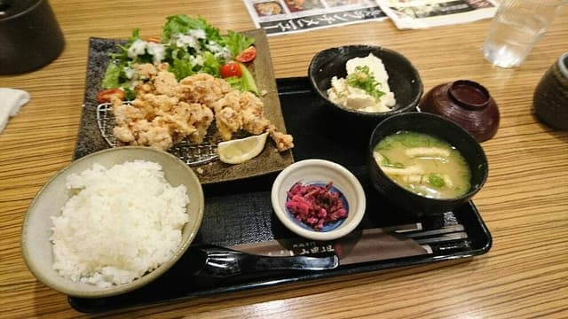 山内農場 浦安駅前店 - サブ画像2