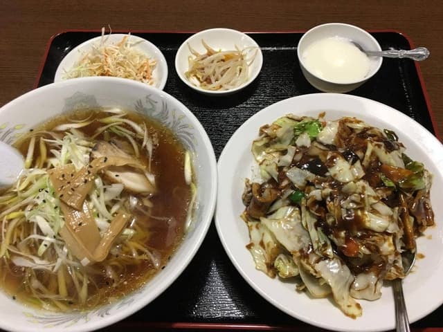 新中国料理 岩香屋 - サブ画像1