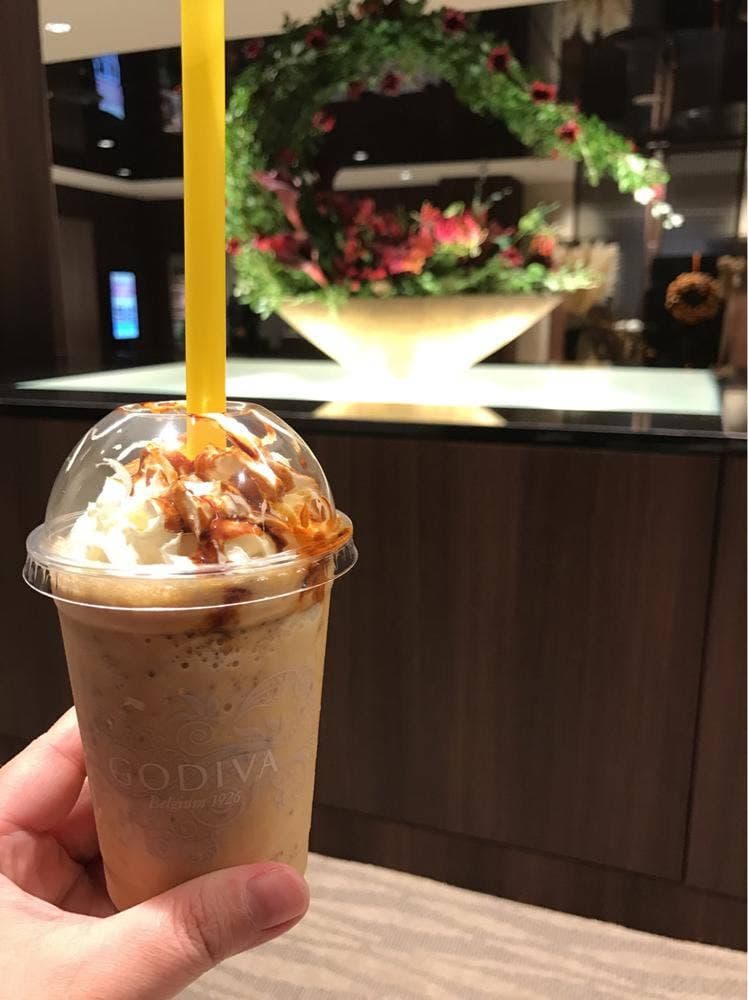 ゴディバ シャミネ松江店