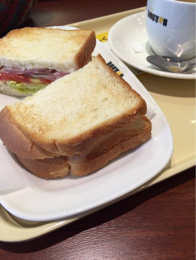 ドトールコーヒーショップ 調布北口店 - サブ画像1