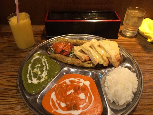 タージマハル エベレスト 舞鶴店 - サブ画像1