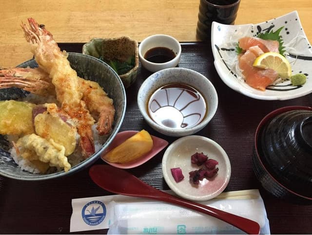 道の駅湖北みずどりステーション 軽食コーナー - サブ画像2