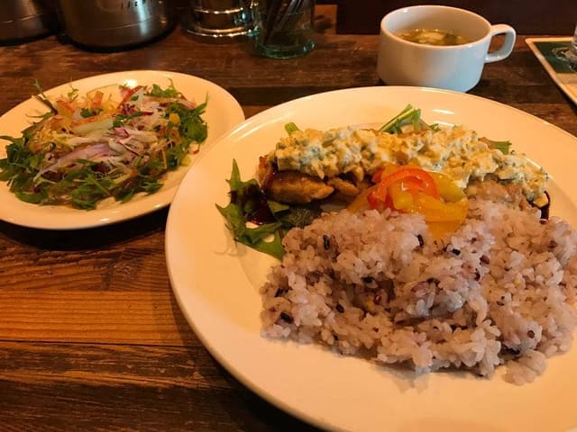 dining & bar G.G.C - サブ画像1