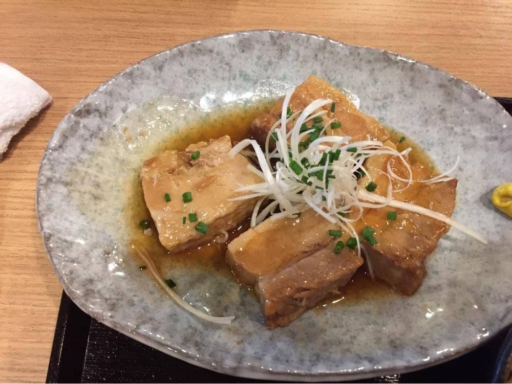 にしまる