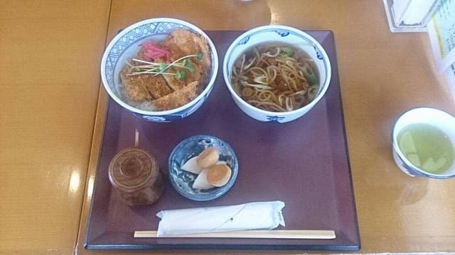芽吹き屋 志和店 - サブ画像1