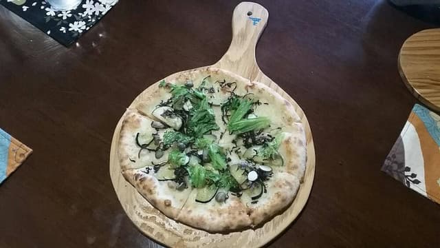 石窯・薪焼きピッツァ ゆい - サブ画像2