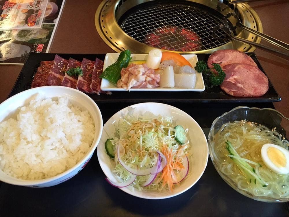 焼肉レストランひがしやま弘前店