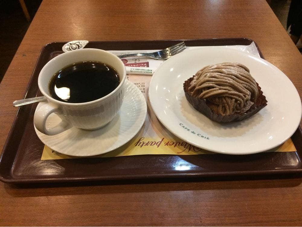 カフェ・ド・クリエ 曙橋店