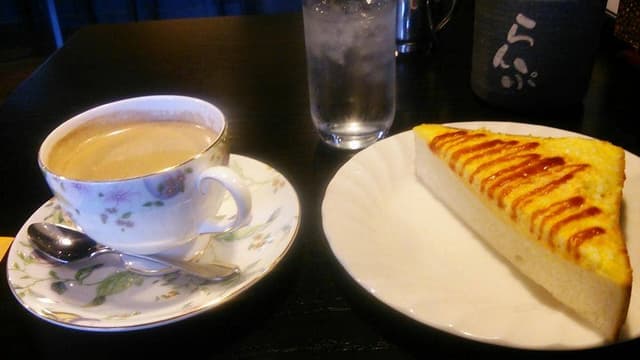珈琲屋らんぷ 四日市泊店 - サブ画像1