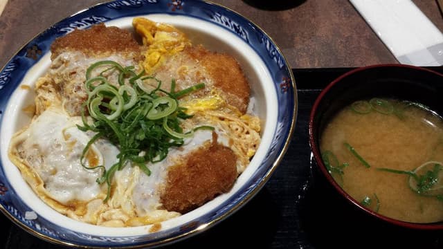 丼丼亭 長崎ゆめタウン夢彩都店 - サブ画像1
