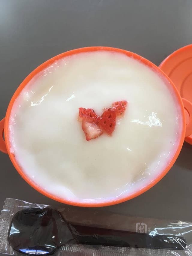 ボストン 大阪ヨーグルトケーキの店 - サブ画像1