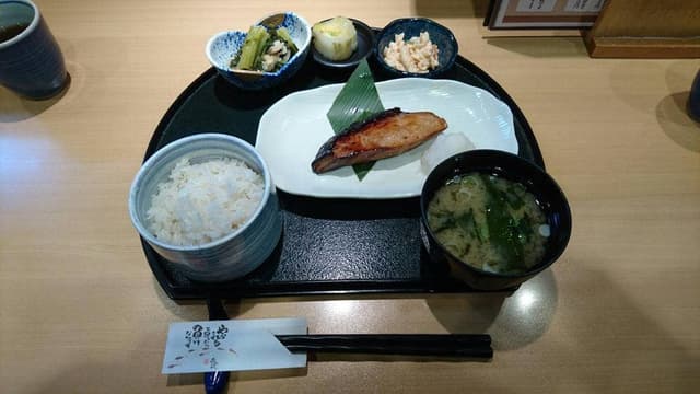 和料理と旬な日本酒 福和らい - サブ画像3