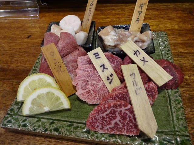 黒毛和牛専門店 肉屋 文月 - サブ画像1