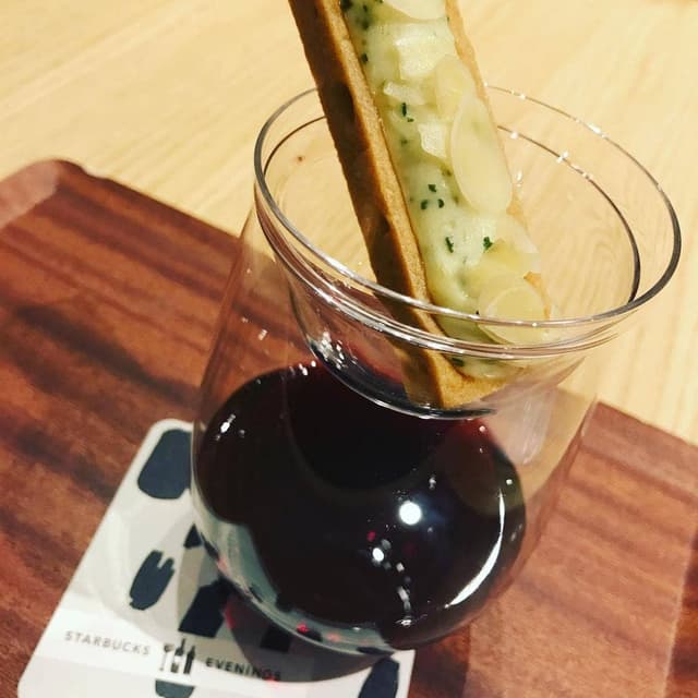 スターバックス コーヒー 丸の内新東京ビル店 - サブ画像3