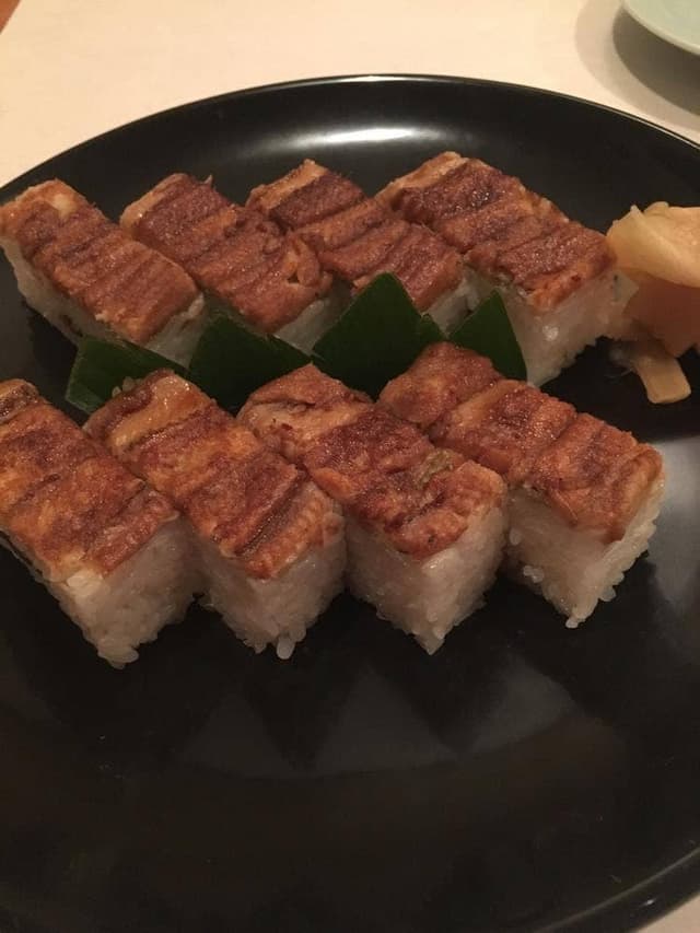 すし萬リーガロイヤルホテル店 - サブ画像3