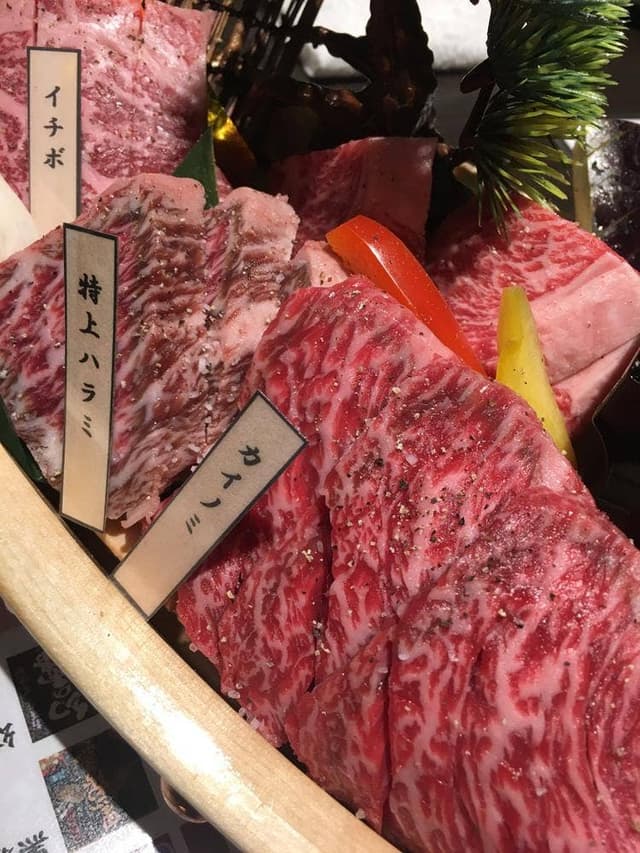 熟成焼肉八億円 - サブ画像2