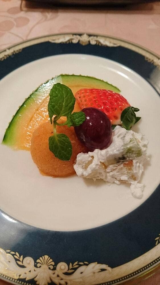 シェ ロアンヌ