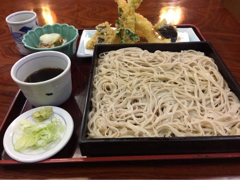 鈴石屋