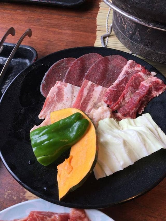 炭火焼肉嘉苑 - サブ画像3