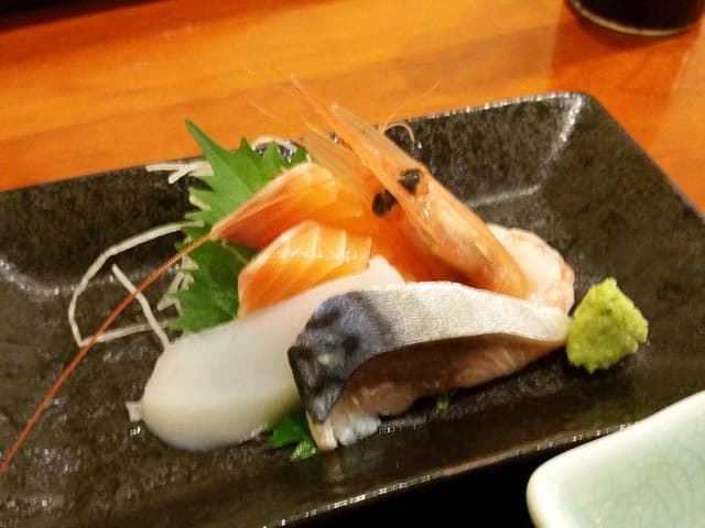 魚新 - サブ画像3