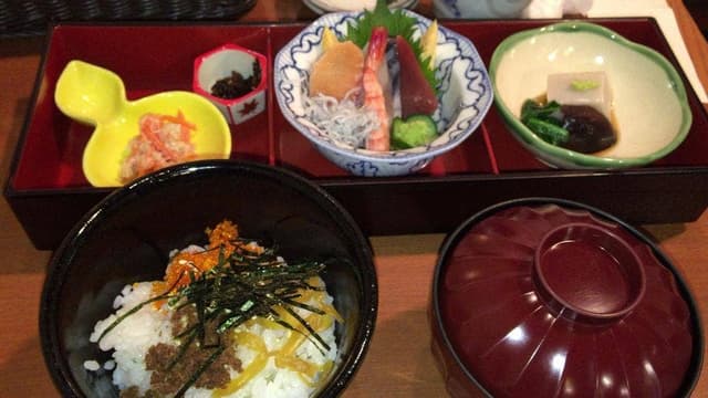 ちらし寿司のちらしや - サブ画像2