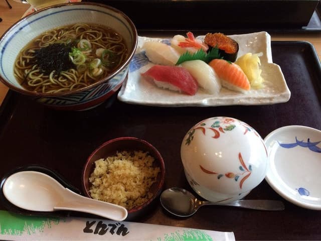 とんでん 麻生店 - サブ画像1
