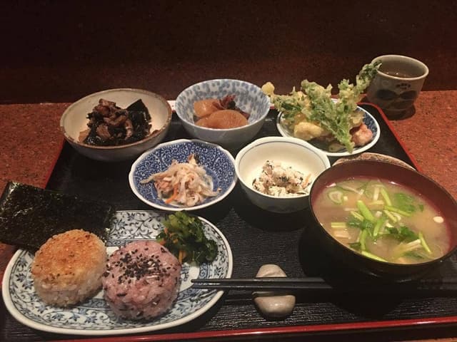 お食事とお惣菜の店 ヤマキチ - サブ画像3