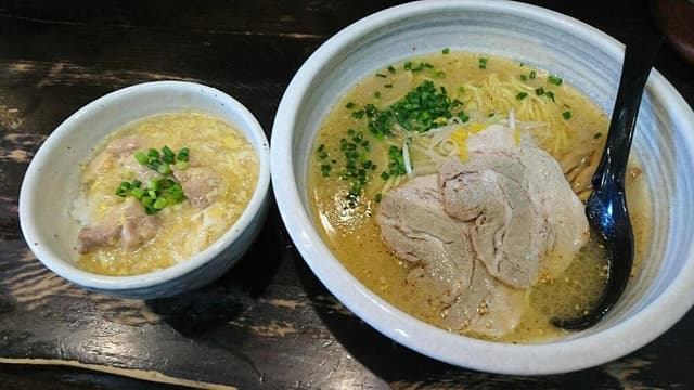 ラーメン 熱人 - サブ画像2