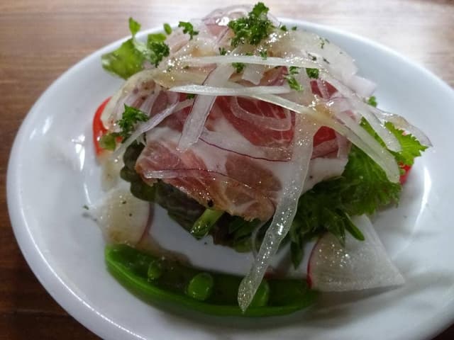 屋根に花壇のあるお店 - サブ画像3