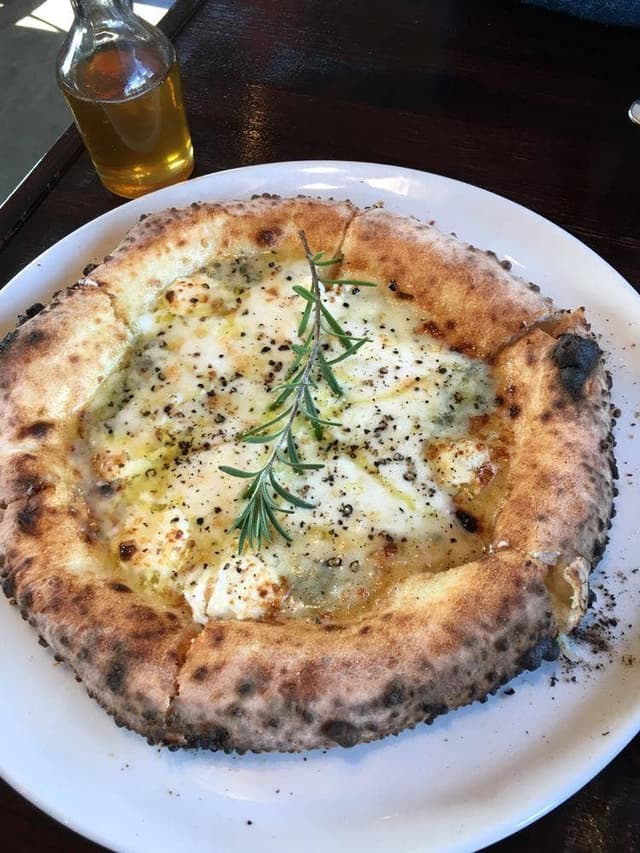 PIZZERIA DOUBLE - サブ画像3