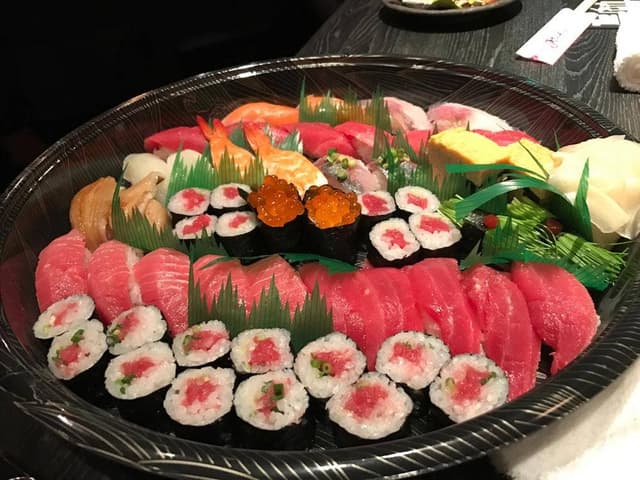 すしざんまい 福岡中洲店 - サブ画像3
