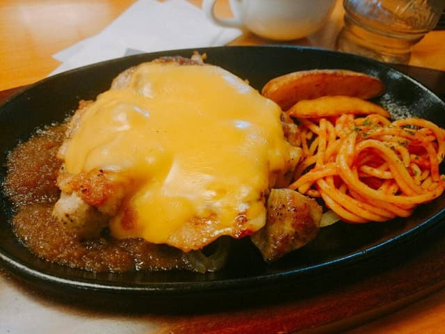 ステーキ宮 青森店 - サブ画像1