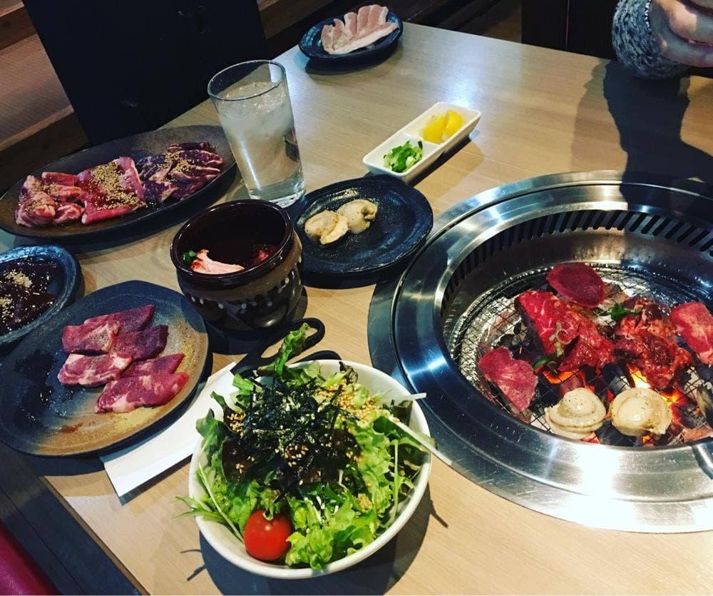 炭火焼肉 カルビ庵 田原本店