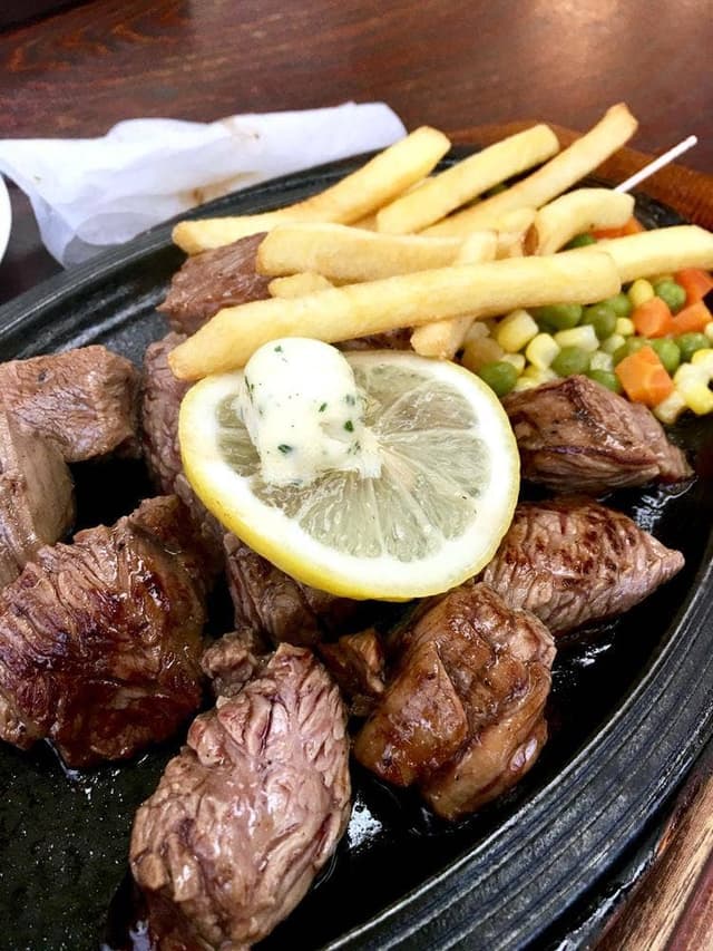 ステーキハウス ビッグハート 具志川本店 - サブ画像2