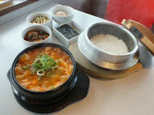 韓国家庭料理 ちゅん亭 - サブ画像1