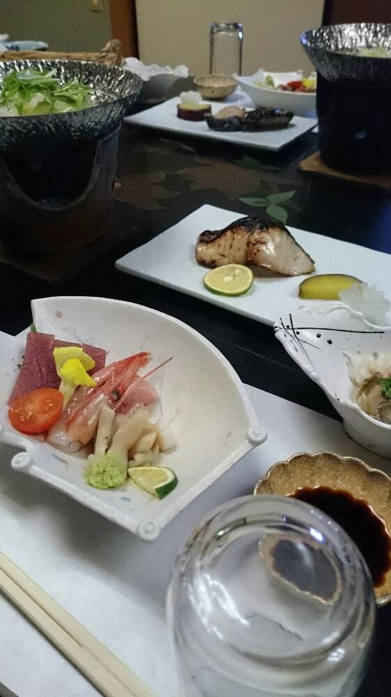 料理 寿々来
