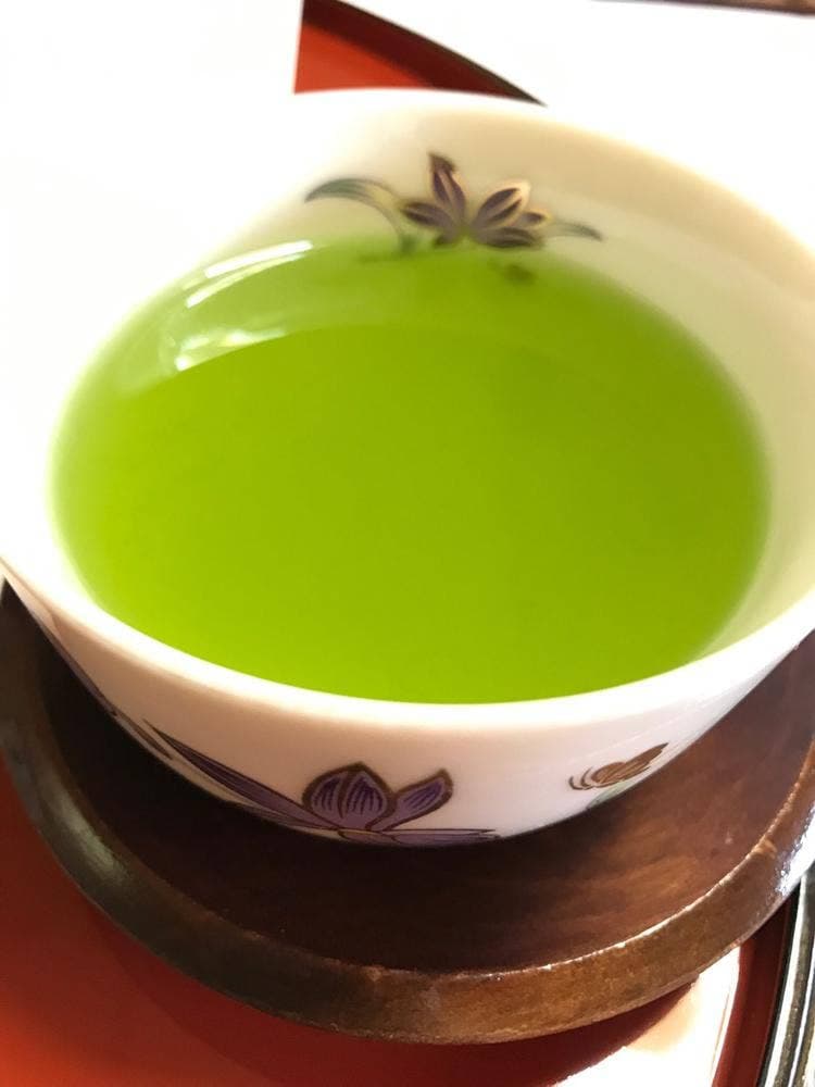 日本料理 新茶家