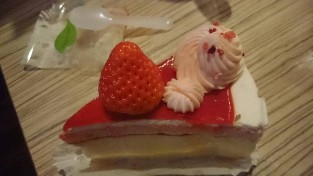 シャトレーゼ 唐津本店 - サブ画像1