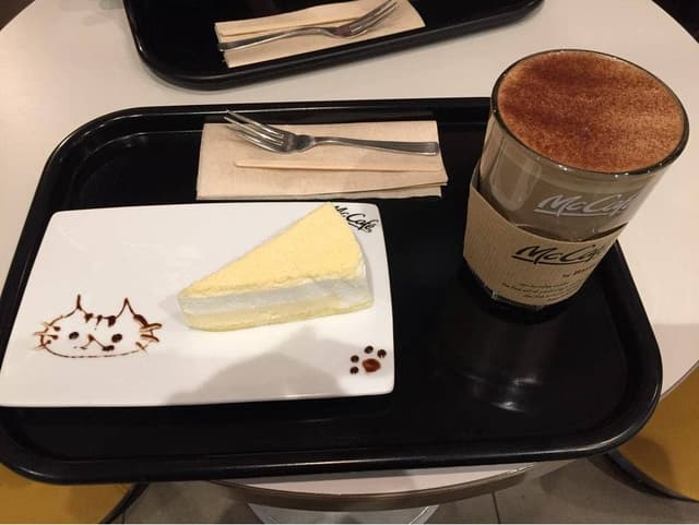 マクドナルド 33号松山インター店 - サブ画像1