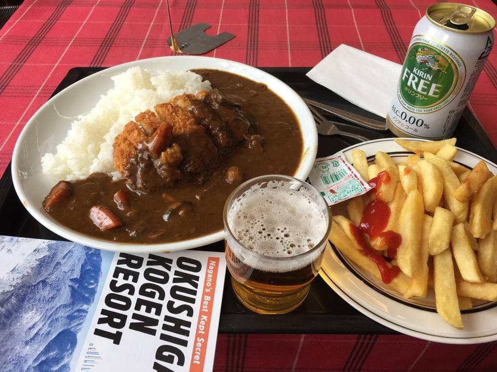 カフェ シャモア 奥志賀高原ホテル