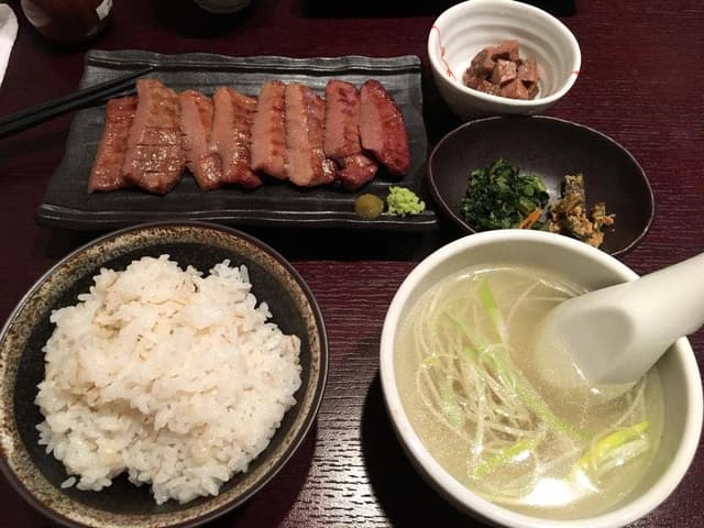 牛たん炭火焼 仁 盛岡分店 - サブ画像2