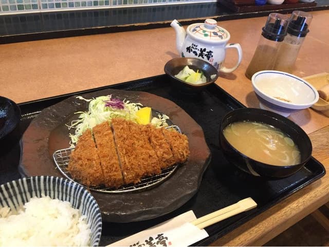 さすがとんかつ かつ美亭 - サブ画像3