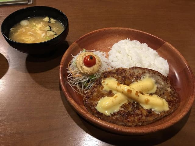 びっくりドンキー 高槻店 - サブ画像2