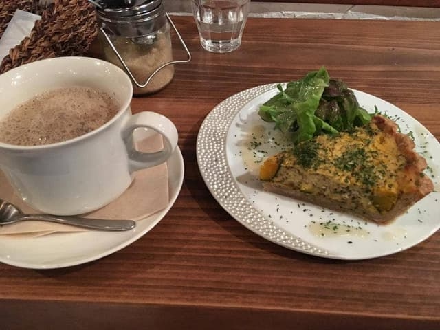 Veg Out Vegan Cafe - サブ画像1