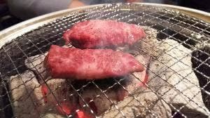 ホルモンしばうら