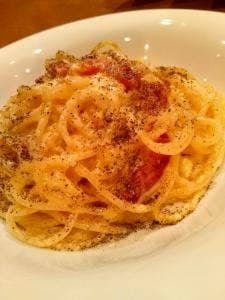 わいん食道ぼるどう