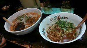 赤竜 段原店
