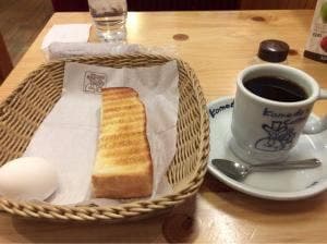 コメダ珈琲店 大高店