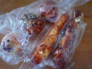 国産小麦と天然酵母のパン工房 ヒビノ